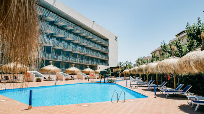 Spain golf holidays - Sol Port Cambrils Hotel - Photo 1