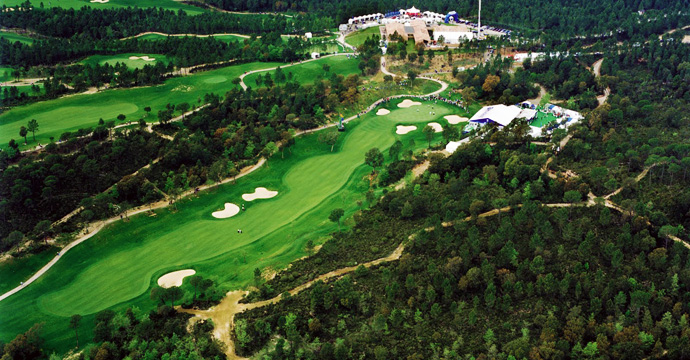 Spain golf courses - PGA Catalunya - Tour Course - Photo 2