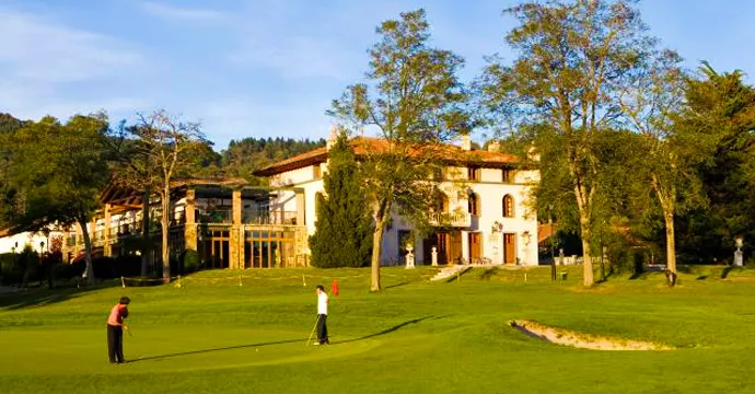 Spain golf courses - Larrabea Golf Course