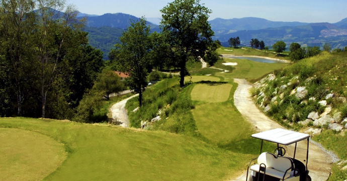 Spain golf courses - Uraburu Golf