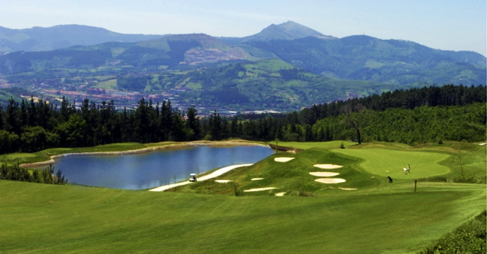 Spain golf courses - Uraburu Golf - Photo 3