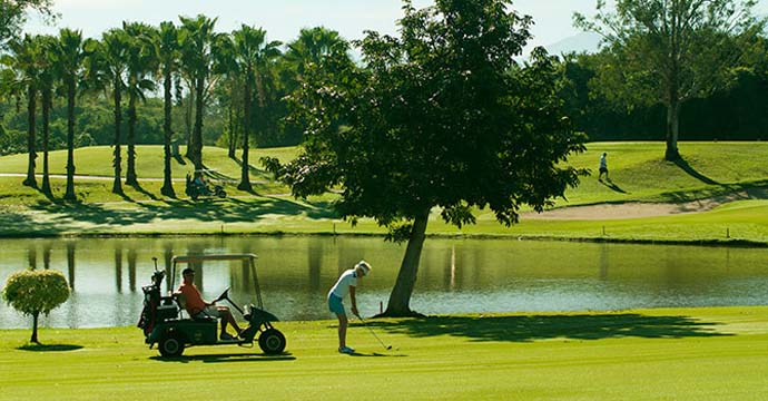 Spain golf courses - Flamingos Golf at Villa Padierna - Photo 4